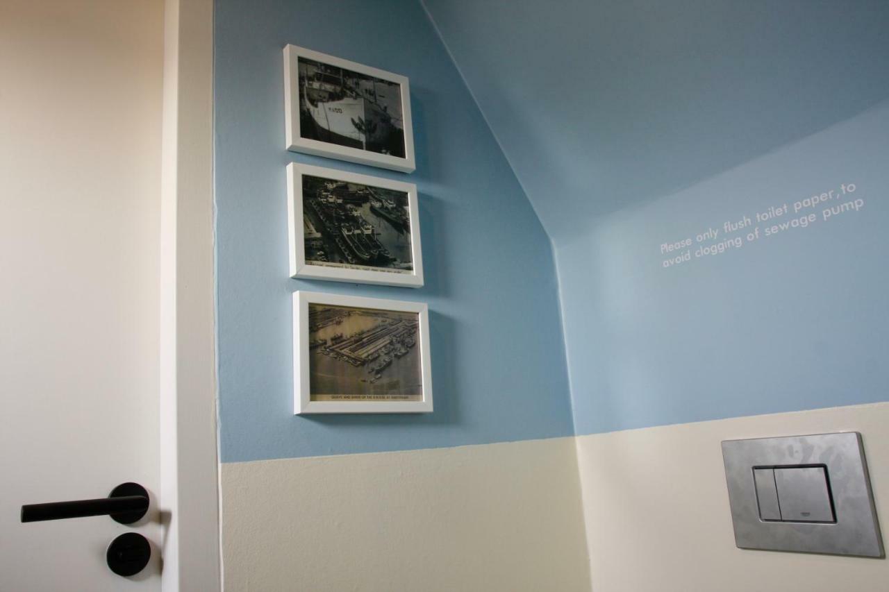 Sailor Suite Coaster Mado Amsterdam Buitenkant foto