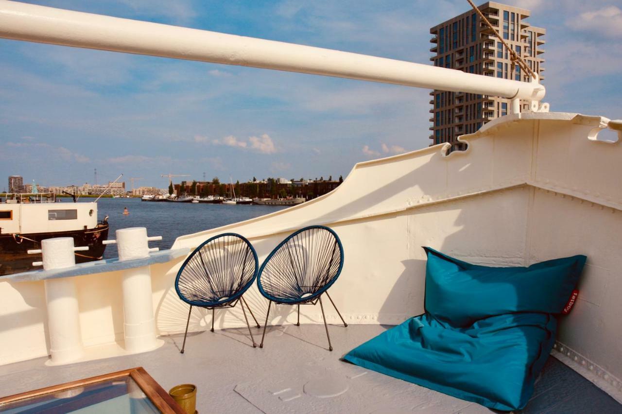 Sailor Suite Coaster Mado Amsterdam Buitenkant foto